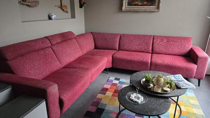 Mooie hoekbank, Huis en Inrichting, Banken | Bankstellen, Gebruikt, Hoekbank, Overige maten, 300 cm of meer, Minder dan 75 cm