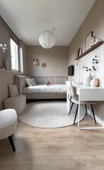 IKEA Micke Bureau + Stoel - 105x50 cm, Huis en Inrichting, Ophalen, Zo goed als nieuw, Bureau