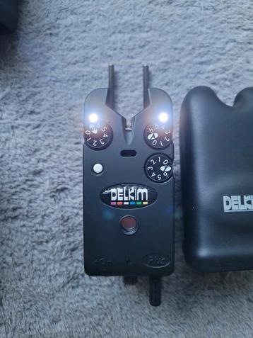 Delkim txi plus wit incl snagears en zwart hoesje beschikbaar voor biedingen