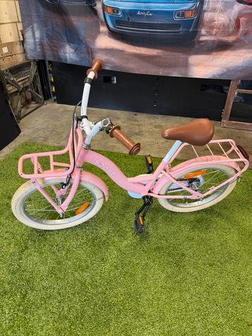 Leuke meisjesfiets sjoef 16” inch beschikbaar voor biedingen
