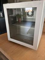 Kleine Red Bull Koelkast - Perfect voor Drankjes!, Witgoed en Apparatuur, Koelkasten en IJskasten, Ophalen of Verzenden, Minder dan 75 liter