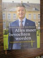 Alles moet bevochten worden  Camille Oostwegel 9789086690220, Ophalen of Verzenden, Zo goed als nieuw