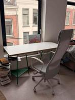 Ikea Bureau met stoel - Ideaal voor studie of kantoor, Ophalen, Kunststof, Zo goed als nieuw, Eén