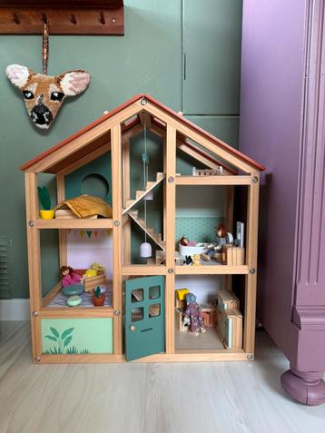 Poppenhuis Hema beschikbaar voor biedingen