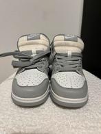 Nike schoenen maat 38,5, Ophalen of Verzenden, Zo goed als nieuw, Sneakers of Gympen