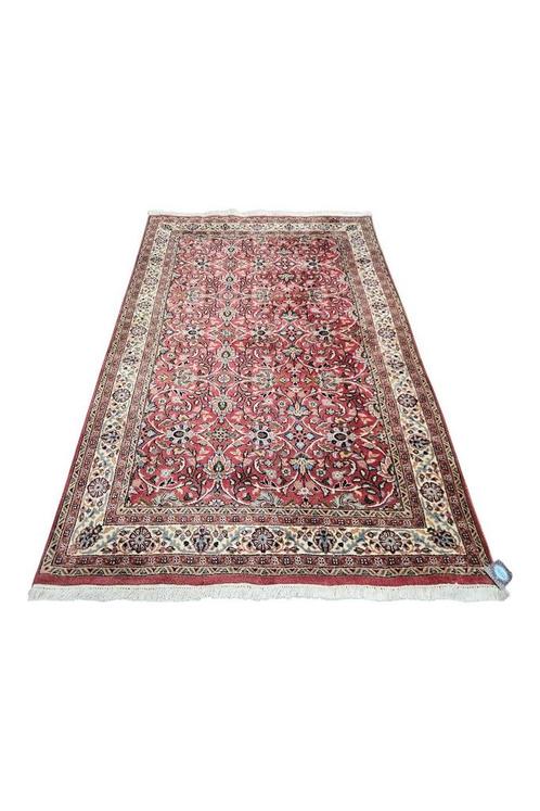 Handgeknoopt Perzisch wol Varamin floral tapijt 122x185cm, Huis en Inrichting, Stoffering | Tapijten en Kleden, Zo goed als nieuw