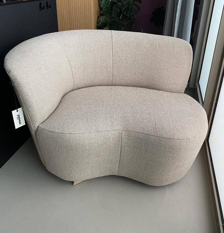 WOOOD fauteuil Stone zand geweven stof met leuning links, Huis en Inrichting, Banken | Sofa's en Chaises Longues, Nieuw, Eenpersoons