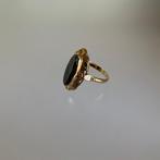 vintage gouden damesring, Sieraden, Tassen en Uiterlijk, Ringen, 18 tot 19, Ophalen of Verzenden, Zo goed als nieuw, Met edelsteen