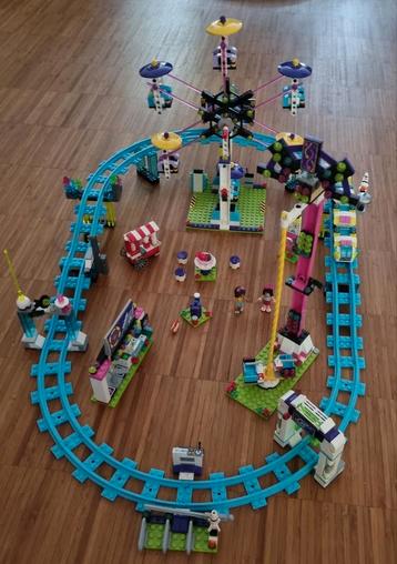 Lego friends pretpark en achtbaan (41130) beschikbaar voor biedingen