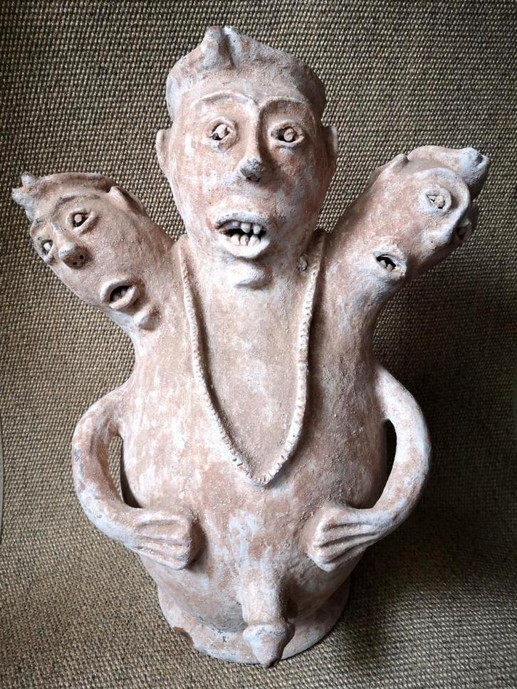Grote terracotta voodoo / fetisj beeld van Densu, Antiek en Kunst, Kunst | Niet-Westerse kunst, Ophalen