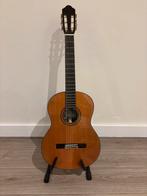 Madrigal klassiek gitaar, Ophalen, Zo goed als nieuw, Klassieke of Spaanse gitaar, Met koffer