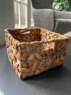 Rieten mand vierkant, Huis en Inrichting, Woonaccessoires | Schalen en Manden, Gebruikt, Mand, Vierkant, Ophalen of Verzenden