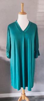 Mooie smaragd groene jurk maat 2XL Nieuw!, Kleding | Dames, Jurken, Maat 46/48 (XL) of groter, Nieuw, Ophalen of Verzenden, Knielengte