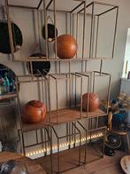 Roomdivider / kast, Ophalen
