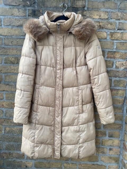 Winterjas zandkleur dames River Woods maat S, River Woods, Beige, Ophalen of Verzenden, Maat 36 (S)