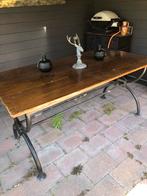 Gratis Teak tuintafel met ijzeren frame, Tuin en Terras, Ophalen, Gebruikt, Rechthoekig, Teakhout