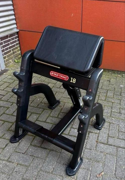 Star Trac Scott Bench , Bicepsbankje, Sport en Fitness, Fitnessmaterialen, Zo goed als nieuw, Fitnessbank, Ophalen