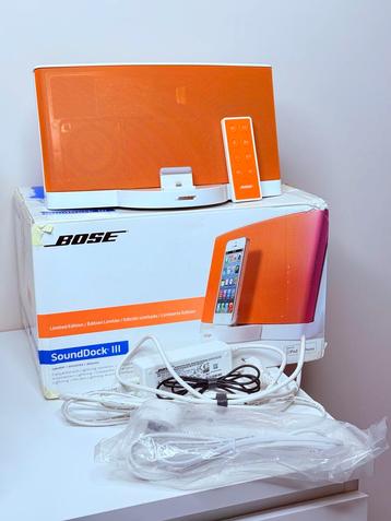 Bose SoundDock Serie III Wit/Oranje (Zeldzaam) beschikbaar voor biedingen