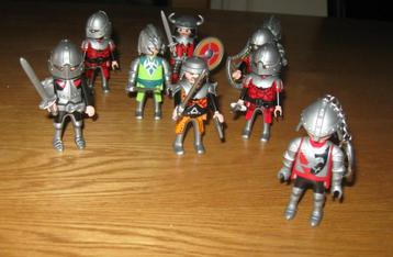 Playmobil. 8 Ridders + sleutelhanger beschikbaar voor biedingen