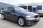 BMW 1-serie 118i automaat High Executive, Auto's, Zwart, 4 cilinders, 129 pk, Origineel Nederlands