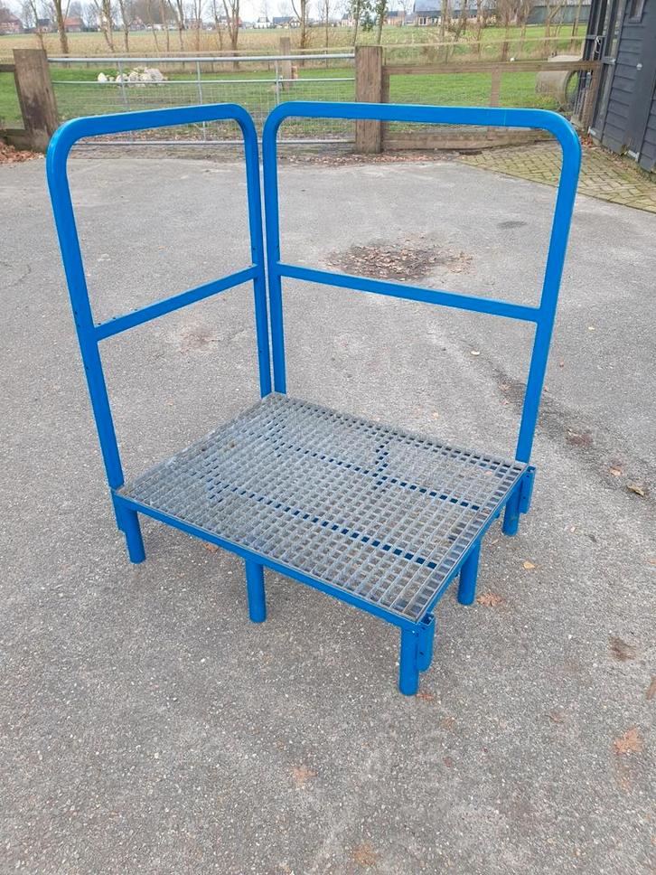 Bordes  voor keet, woonunit,, Doe-het-zelf en Verbouw, Steigers, Zo goed als nieuw, Overige typen, Minder dan 2 meter, Ophalen of Verzenden