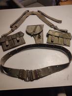 Set franse militairia,, Verzamelen, Militaria | Algemeen, Ophalen of Verzenden, Landmacht, Overige gebieden, Embleem of Badge