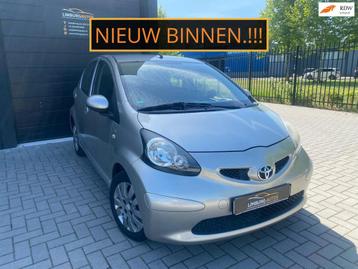 Toyota Aygo 1.0-12V Airco elek Ramen Half Leer Toerenteller  beschikbaar voor biedingen