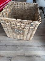 Mooie grote mand riviera maison, Huis en Inrichting, Woonaccessoires | Schalen en Manden, Ophalen, Zo goed als nieuw, Rond, Riet