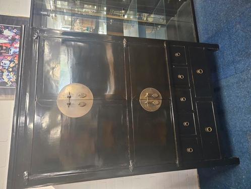 Chinese kast
Bruidskast
Zwarte kast
Kledingkast
Vintage kast, Huis en Inrichting, Kasten | Kledingkasten, Gebruikt, 25 tot 50 cm