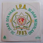 Leuke oude sticker.   I.P.A.  1983.      POLICE., Verzamelen, Stickers, Ophalen of Verzenden, Zo goed als nieuw, Overige typen