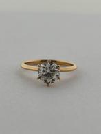 Verlovingsring Goud Diamanten Ring te koop – 1.5 karaat, Ophalen of Verzenden, Zo goed als nieuw, 17 tot 18, Dame