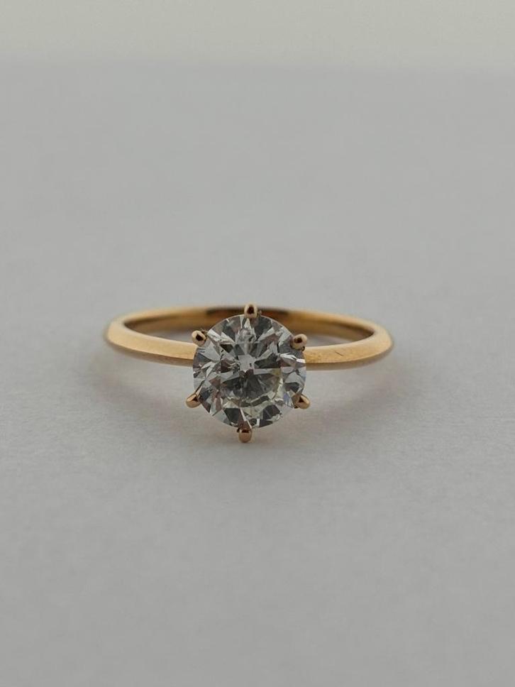 Verlovingsring Goud Diamanten Ring te koop – 1.5 karaat, Sieraden, Tassen en Uiterlijk, Ringen, Zo goed als nieuw, Dame, 17 tot 18