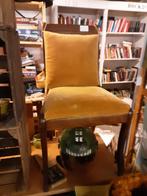 Vintage Stoel - Prachtige Blikvanger!, Huis en Inrichting, Stoelen, Ophalen, Hout, Gebruikt, Bruin
