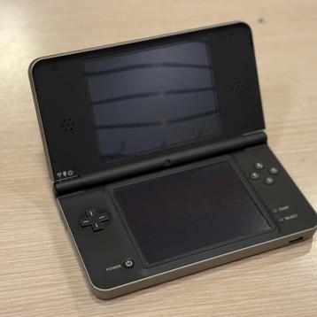 Nintendo DSI XL beschikbaar voor biedingen