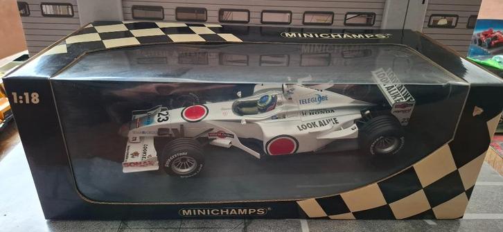 1.18 bar honda 02 r. zonta, Hobby en Vrije tijd, Modelauto's | 1:18, Zo goed als nieuw, Auto, MiniChamps, Ophalen of Verzenden