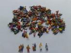 100 diverse staande figuren n-spoor, Hobby en Vrije tijd, Modeltreinen | N-Spoor, Overige merken, Gelijkstroom of Wisselstroom