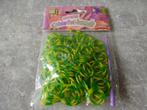 NIEUW 200 groen met geel loom bandjes 5 zakjes voor 10,00, Ophalen of Verzenden, Nieuw, Knutselen
