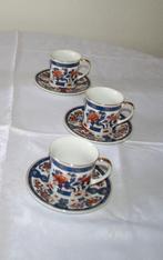 Drie Imari kop en schotels geheel gaaf., Ophalen of Verzenden