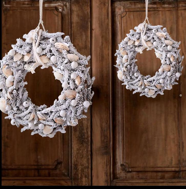 2pcs Rivièra maison shell wreath
 *
1 Groot & 1 klein  *, Huis en Inrichting, Woonaccessoires | Kransen, Ophalen of Verzenden