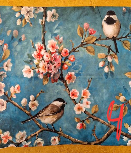 2 x Nieuwe kussenhoes " Vogels en bloesem", Huis en Inrichting, Woonaccessoires | Kussens, Nieuw, Overige kleuren, Vierkant, Ophalen of Verzenden