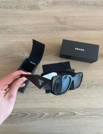 Prada Sunglasses - Nieuw beschikbaar voor biedingen
