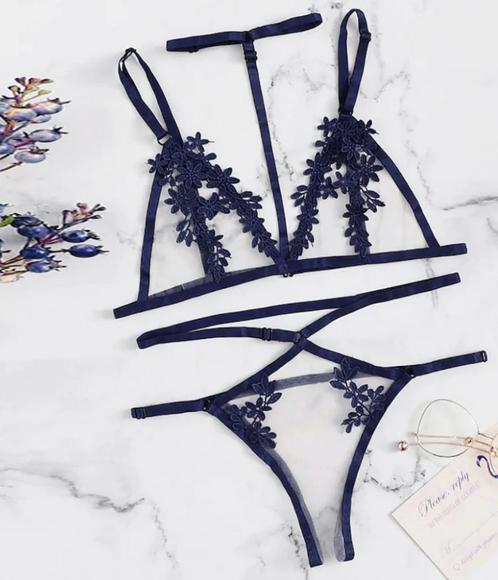 Doorzichtig blauw bloemen bh slipje setje lingerie dames, Kleding | Dames, Ondergoed en Lingerie, Setje, Blauw, Verzenden