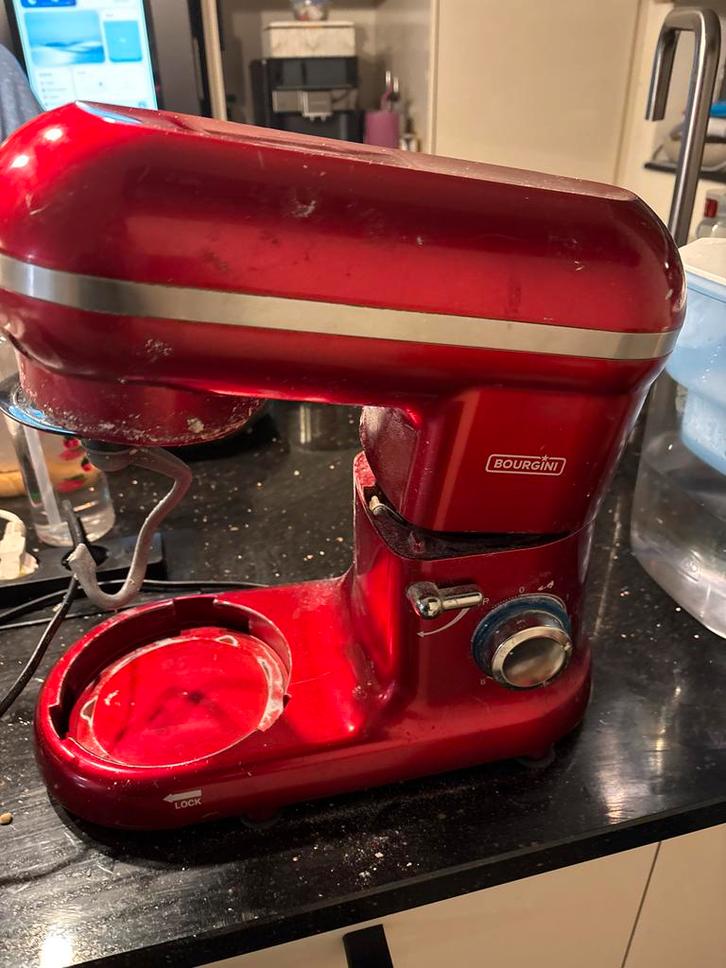 Bourgini Keukenmachine/Deegmixer - Rood, Witgoed en Apparatuur, Keukenmixers, Gebruikt, 4 liter of meer, 3 snelheden of meer, Ophalen of Verzenden