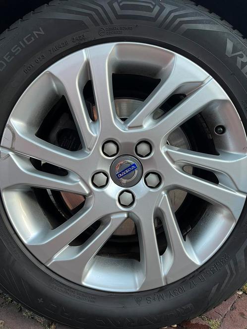 Originele Volvo Velgen + AllSeason banden Vredestein, Auto-onderdelen, Banden en Velgen, Banden en Velgen, All Season, 17 inch
