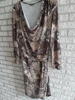 Mooi knielengte jurk van MOGLIE. Maat XXL valt kleiner uit., MOGLIE, Overige kleuren, Maat 46/48 (XL) of groter, Ophalen of Verzenden
