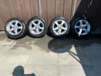 Skoda Rapid Fabia velgen met nieuwe raintire banden 15 inch, Ophalen, 15 inch, Velg(en), Nieuw