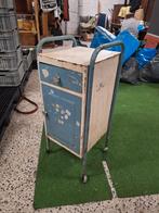 Vintage retro metalen kastje metaal met draai laadje deurtje, Ophalen, Huis en Inrichting