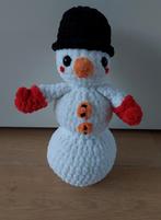 Sneeuwpop, 30 centimeter chenille gehaakt, Ophalen of Verzenden, Nieuw, Haken
