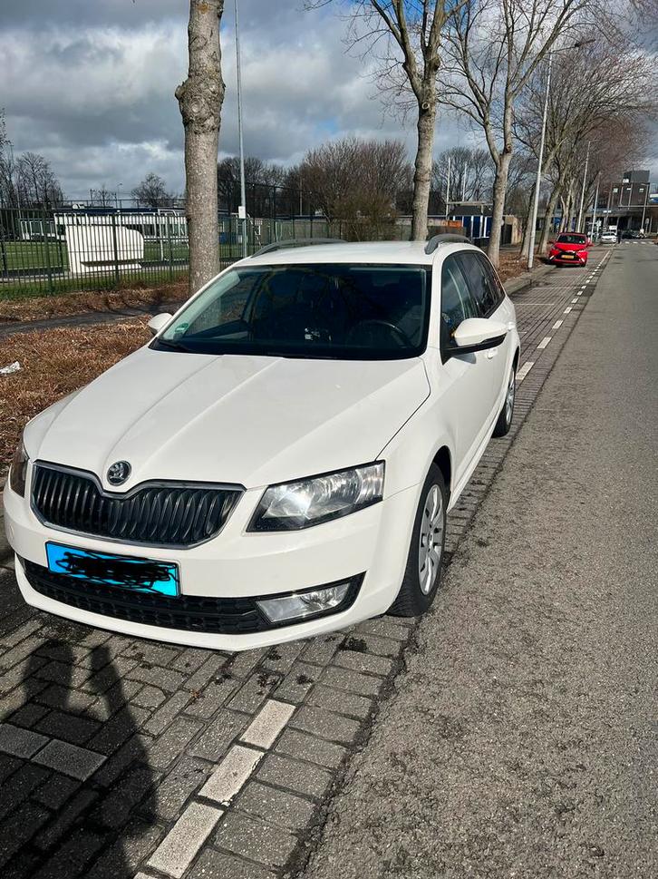 TAXI KLAAR Skoda Octavia 1.6 TDI 77KW Combi Dsg-7 2014 Wit, Auto's, Skoda, Particulier, Octavia, ABS, Adaptieve lichten, Adaptive Cruise Control