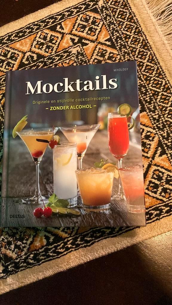 Stefan Adrian - Mocktails, Boeken, Kookboeken, Zo goed als nieuw, Ophalen of Verzenden